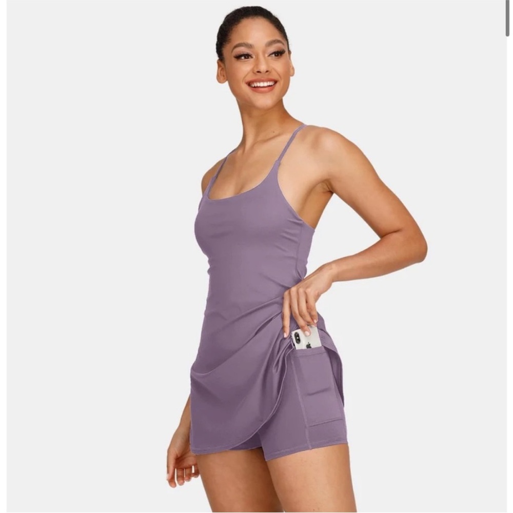 HALARA tennis dress with built in shorts
